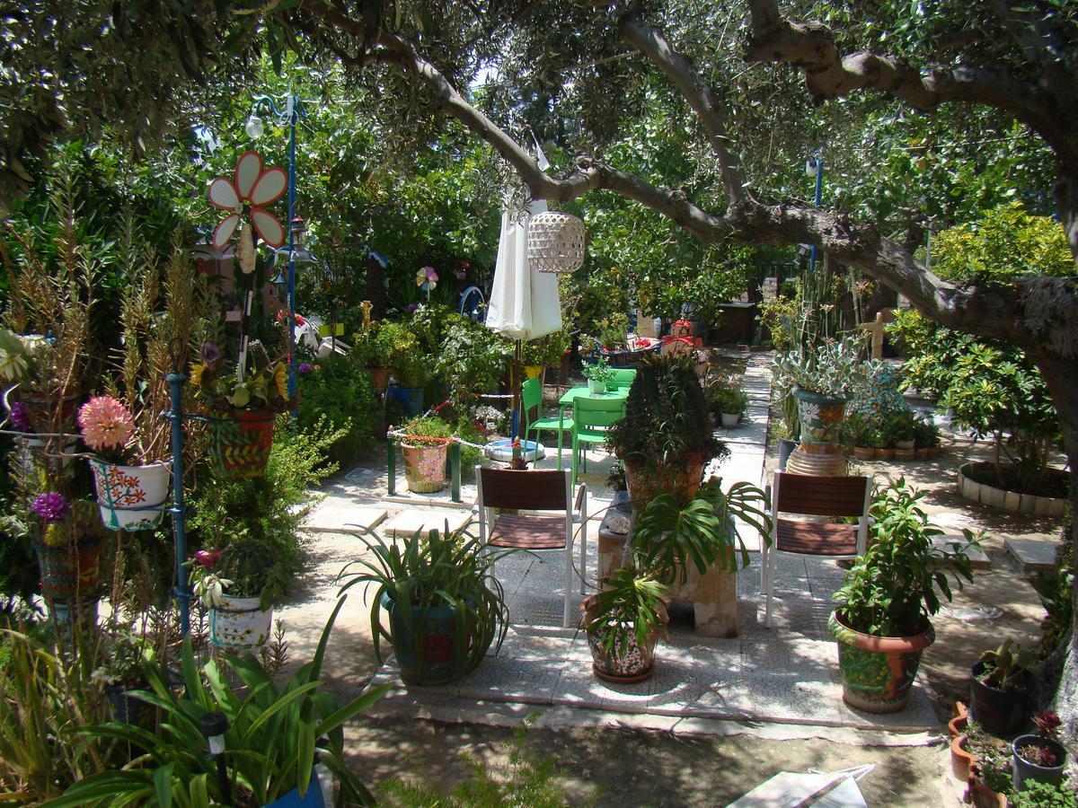 Kalokenti Studios Aegina Exterior foto